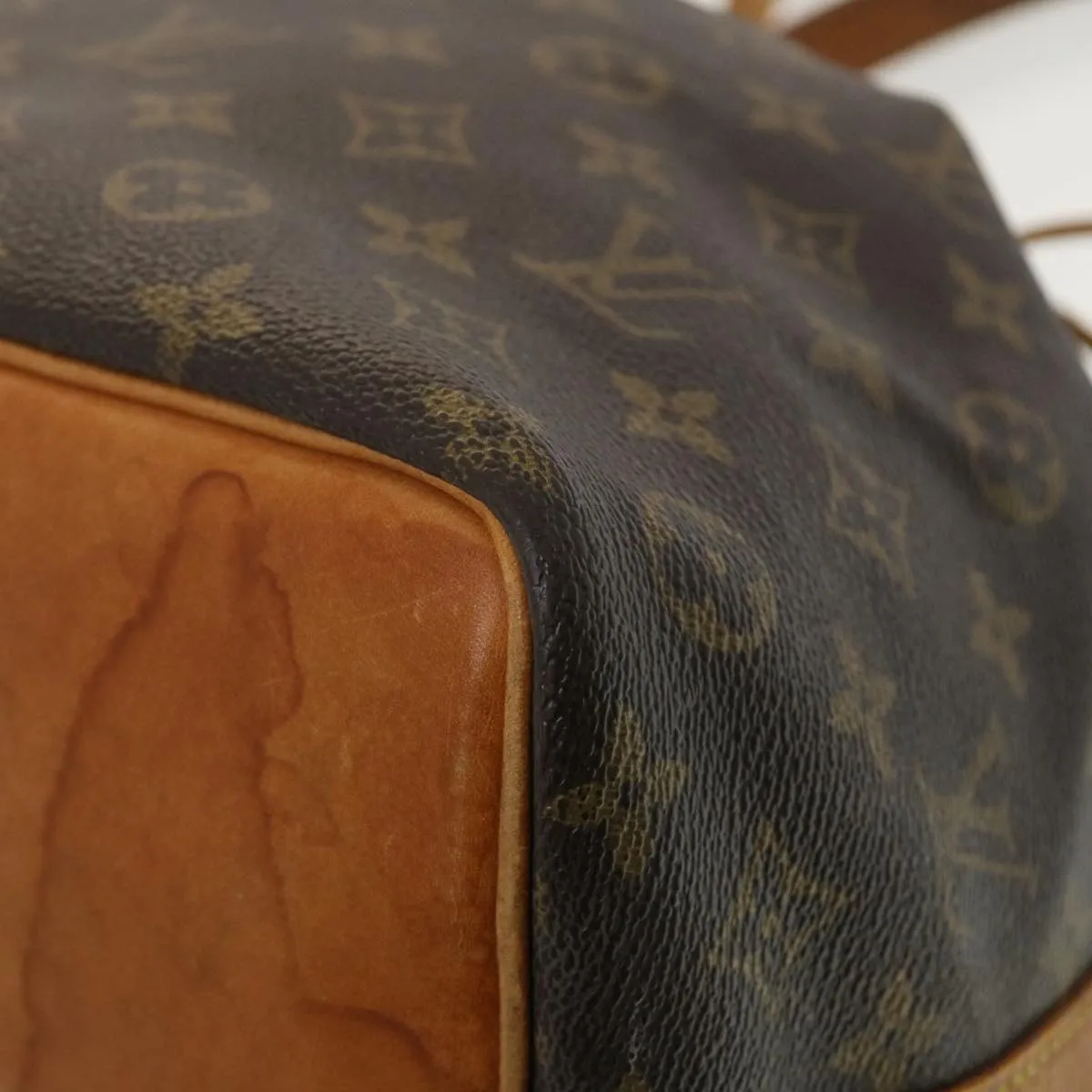 LOUIS VUITTON Monogram Petit Noe Shoulder Bag M42226 LV 40789