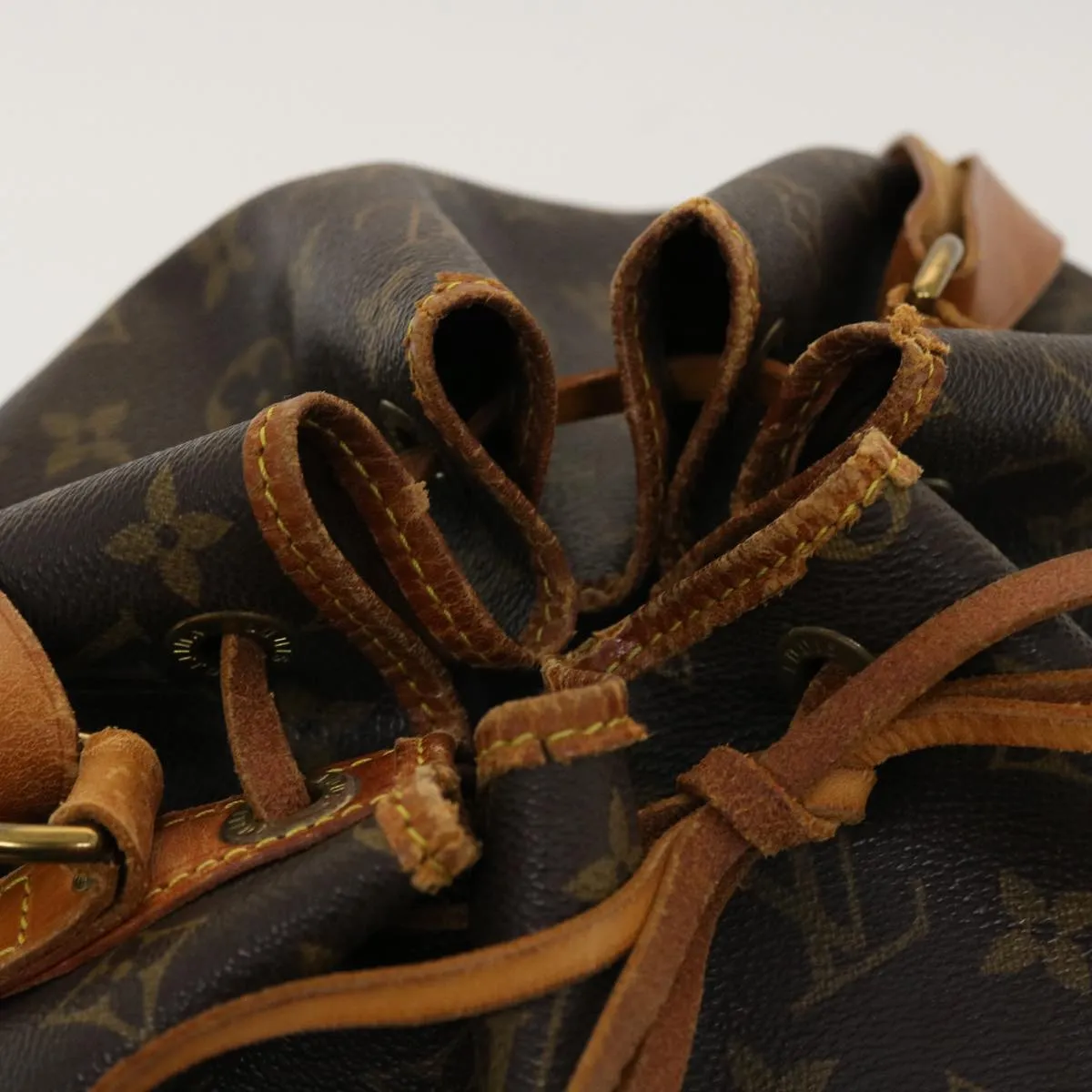 LOUIS VUITTON Monogram Petit Noe Shoulder Bag M42226 LV 40789