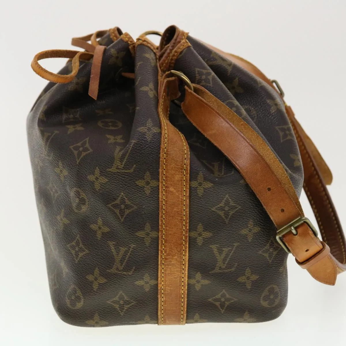 LOUIS VUITTON Monogram Petit Noe Shoulder Bag M42226 LV 40789