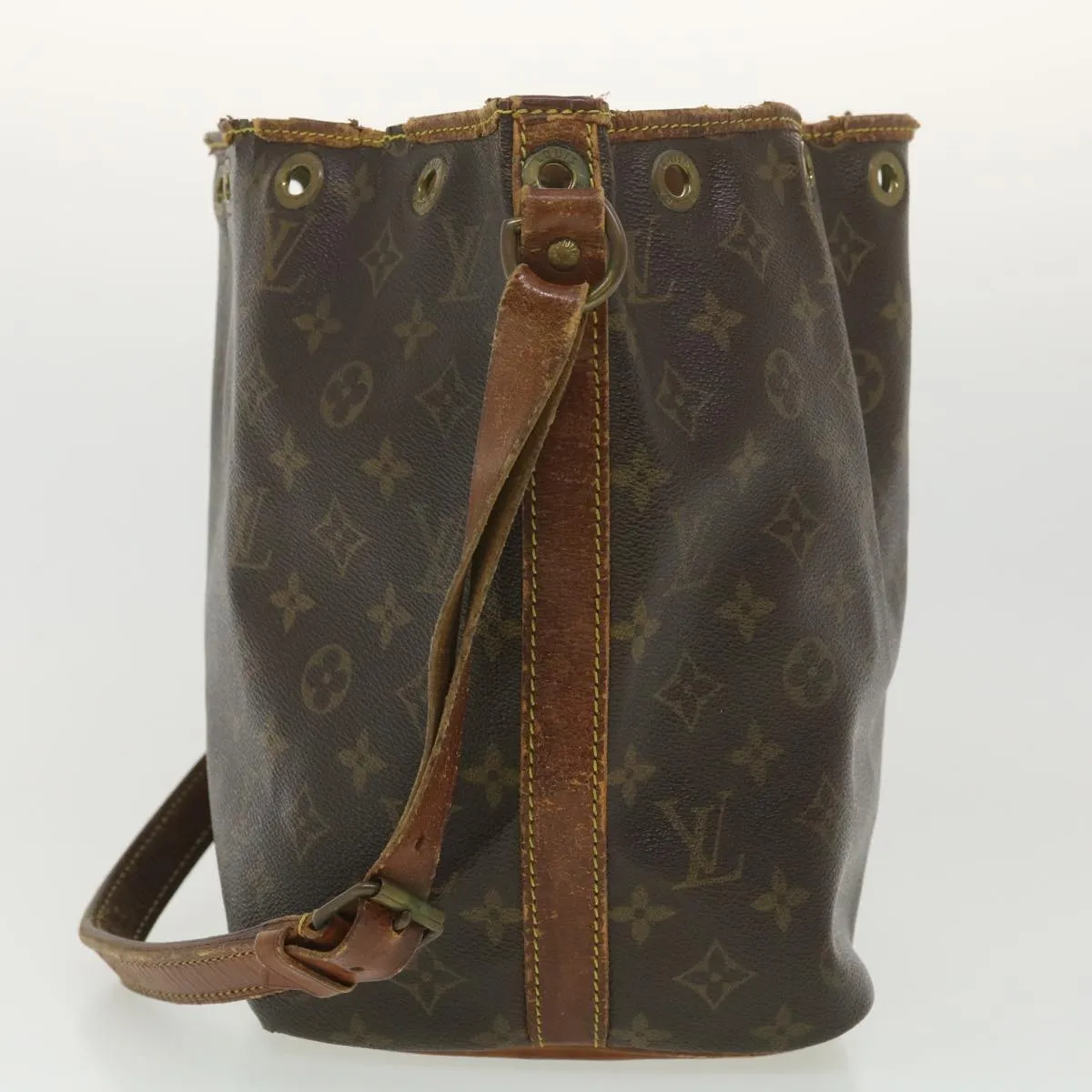 LOUIS VUITTON Monogram Petit Noe Shoulder Bag M42226 LV bs4574