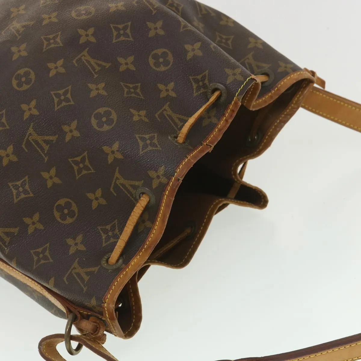 LOUIS VUITTON Monogram Petit Noe Shoulder Bag M42226 LV rd4459