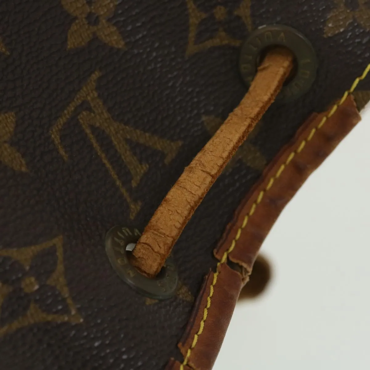 LOUIS VUITTON Monogram Petit Noe Shoulder Bag M42226 LV rd4459