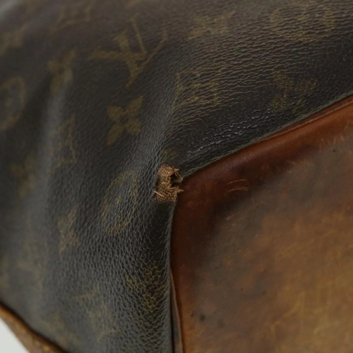 LOUIS VUITTON Monogram Petit Noe Shoulder Bag M42226 LV yk5200B