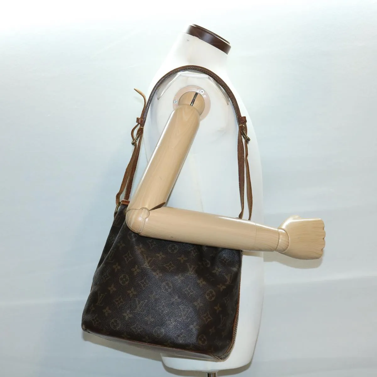 LOUIS VUITTON Monogram Petit Noe Shoulder Bag M42226 LV yk5200B