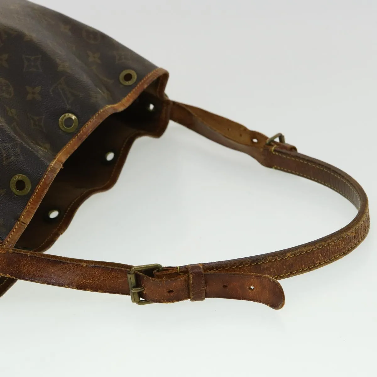 LOUIS VUITTON Monogram Petit Noe Shoulder Bag M42226 LV yk5200B