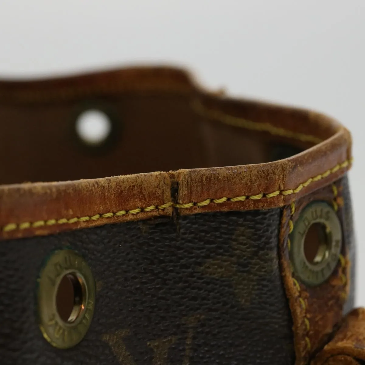 LOUIS VUITTON Monogram Petit Noe Shoulder Bag M42226 LV yk5200B