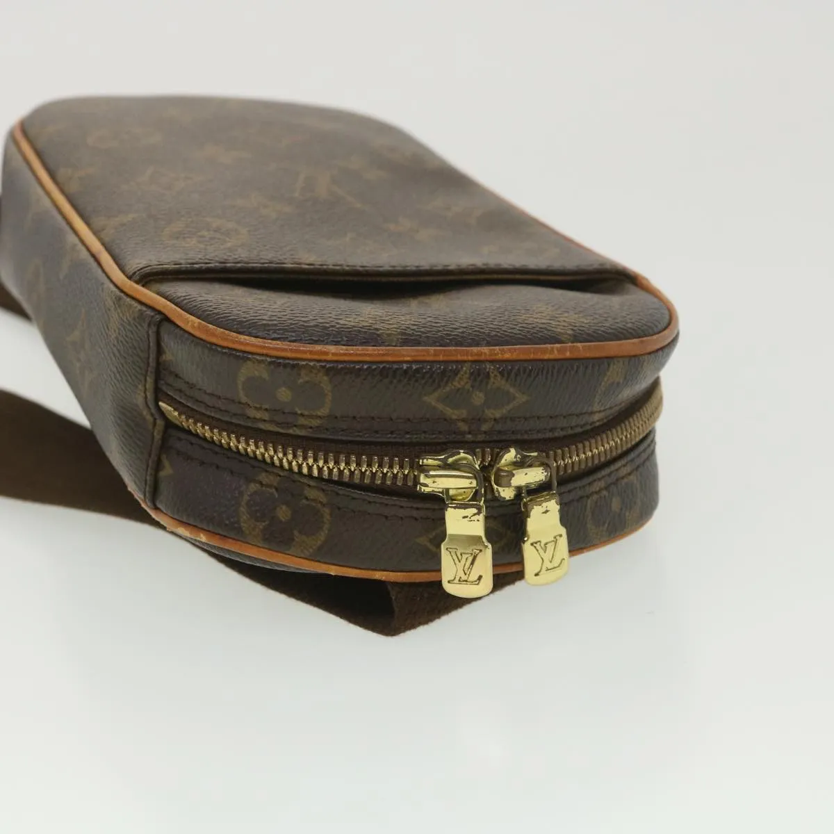 LOUIS VUITTON Monogram Pochette Gange Shoulder Bag M51870 LV 38739