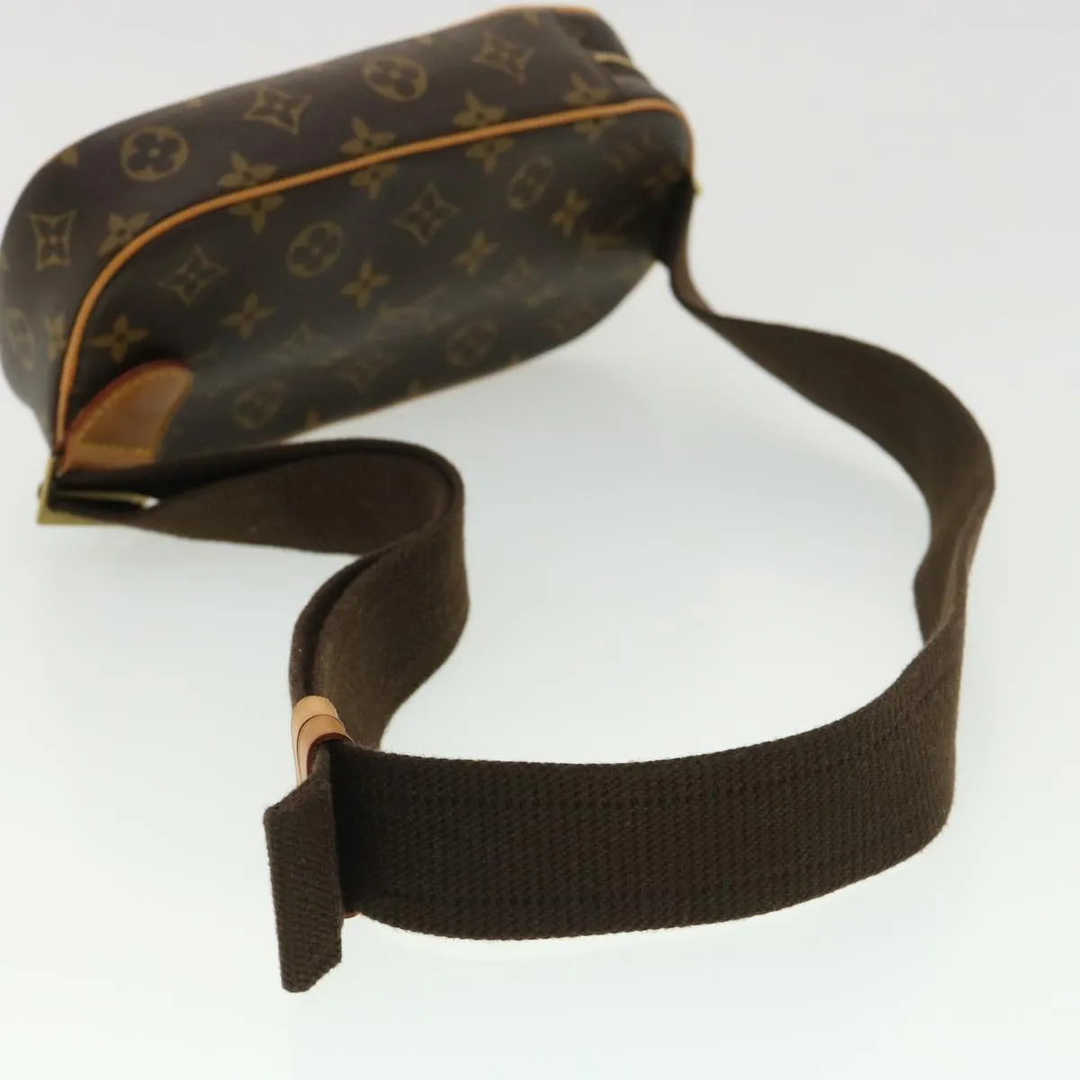 LOUIS VUITTON Monogram Pochette Gange Shoulder Bag M51870 LV am4113