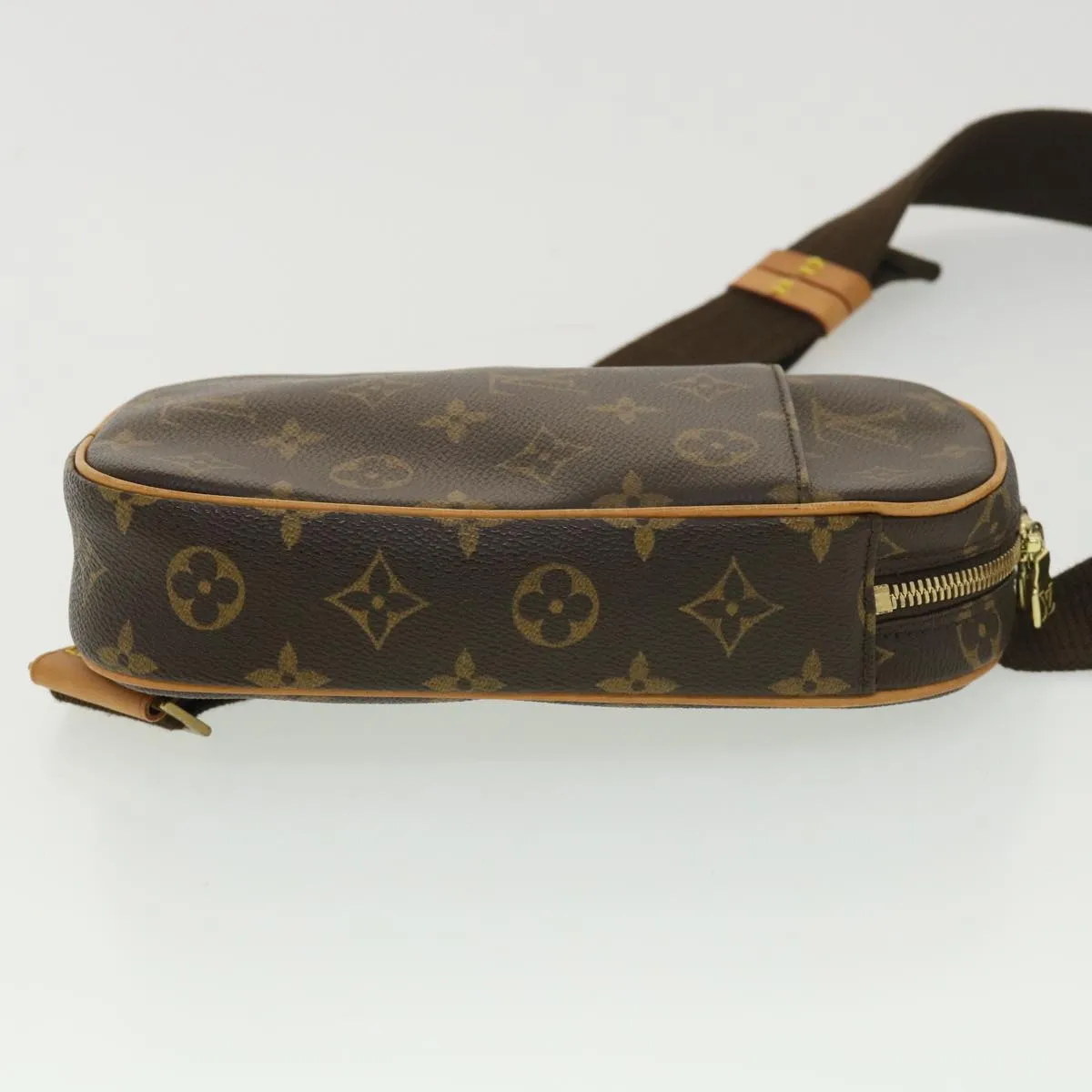 LOUIS VUITTON Monogram Pochette Gange Shoulder Bag M51870 LV am4113