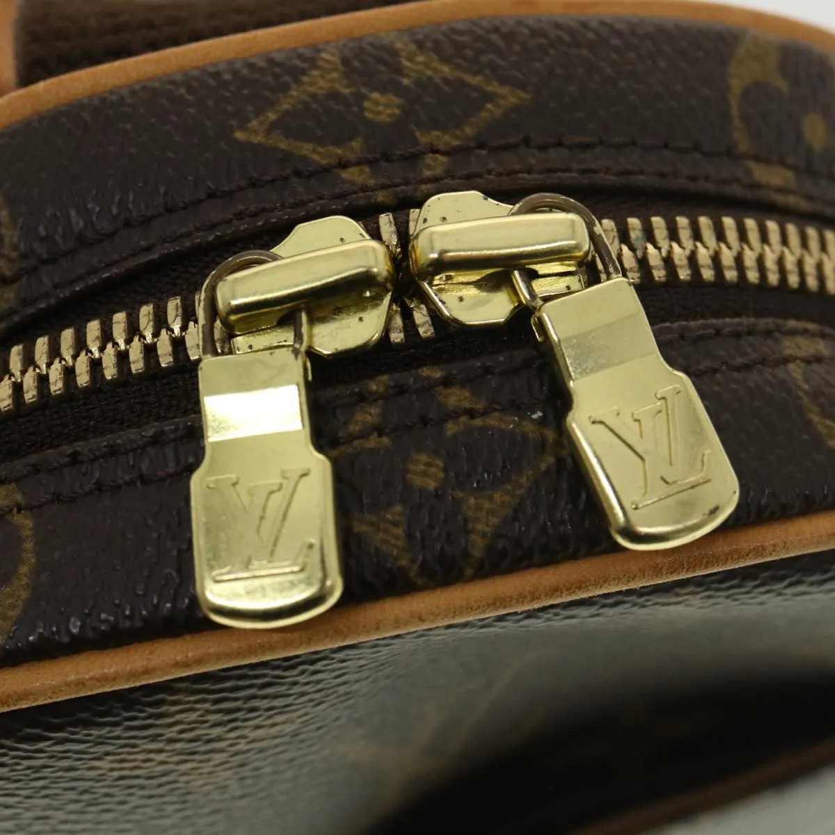 LOUIS VUITTON Monogram Pochette Gange Shoulder Bag M51870 LV am4113
