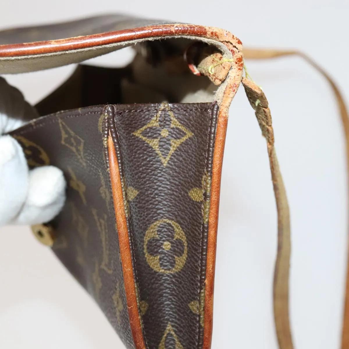 LOUIS VUITTON Monogram Pochette Twin GM Shoulder Bag M51852 LV 106937