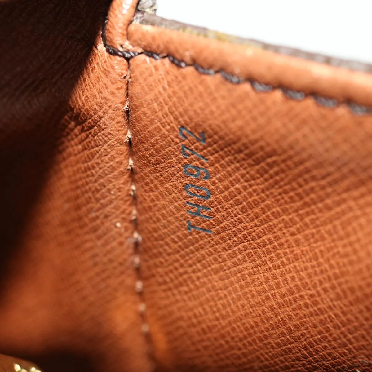 LOUIS VUITTON Monogram Saint Cloud GM Shoulder Bag M51242 LV yk6424