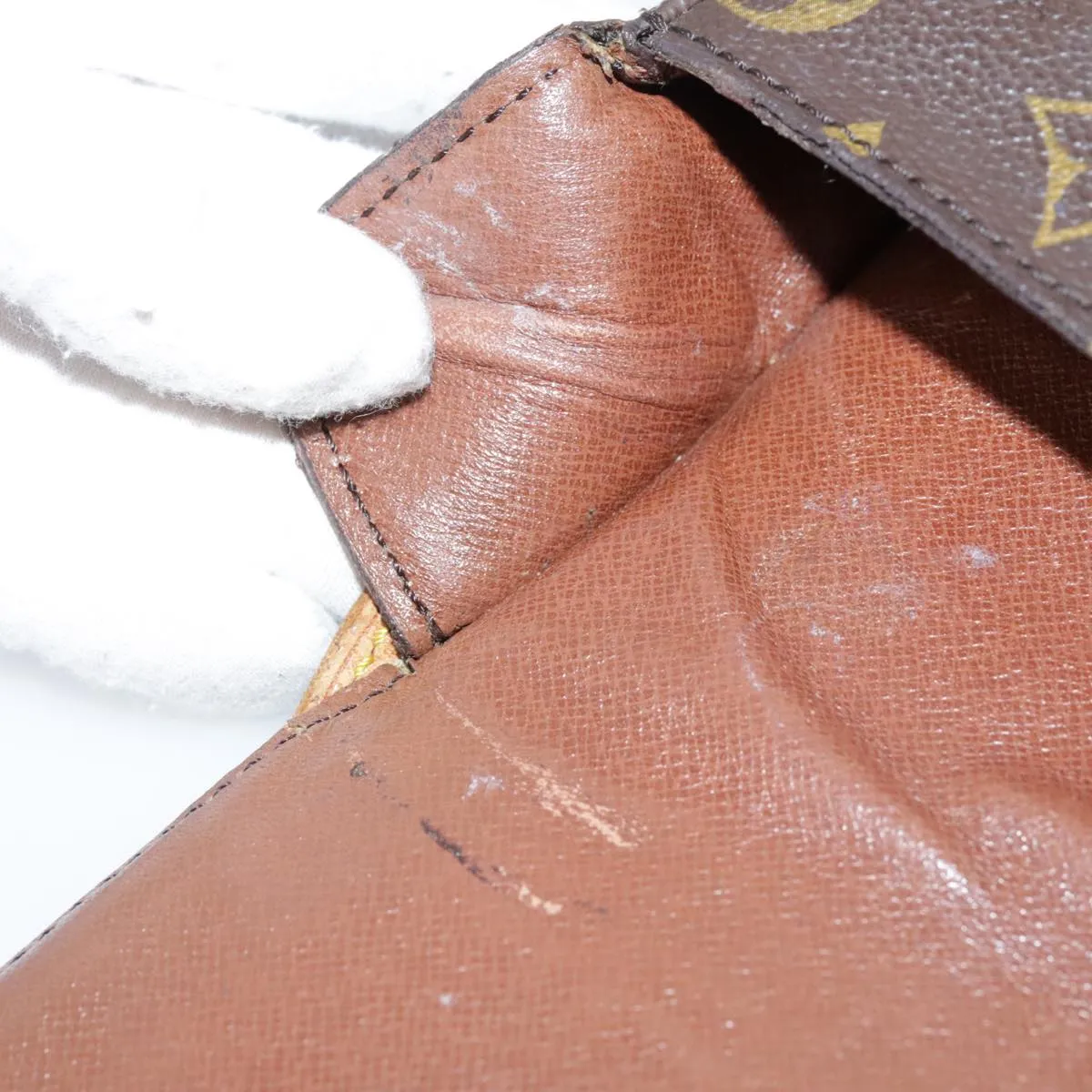 LOUIS VUITTON Monogram Saint Cloud MM Shoulder Bag M51243 LV 104008