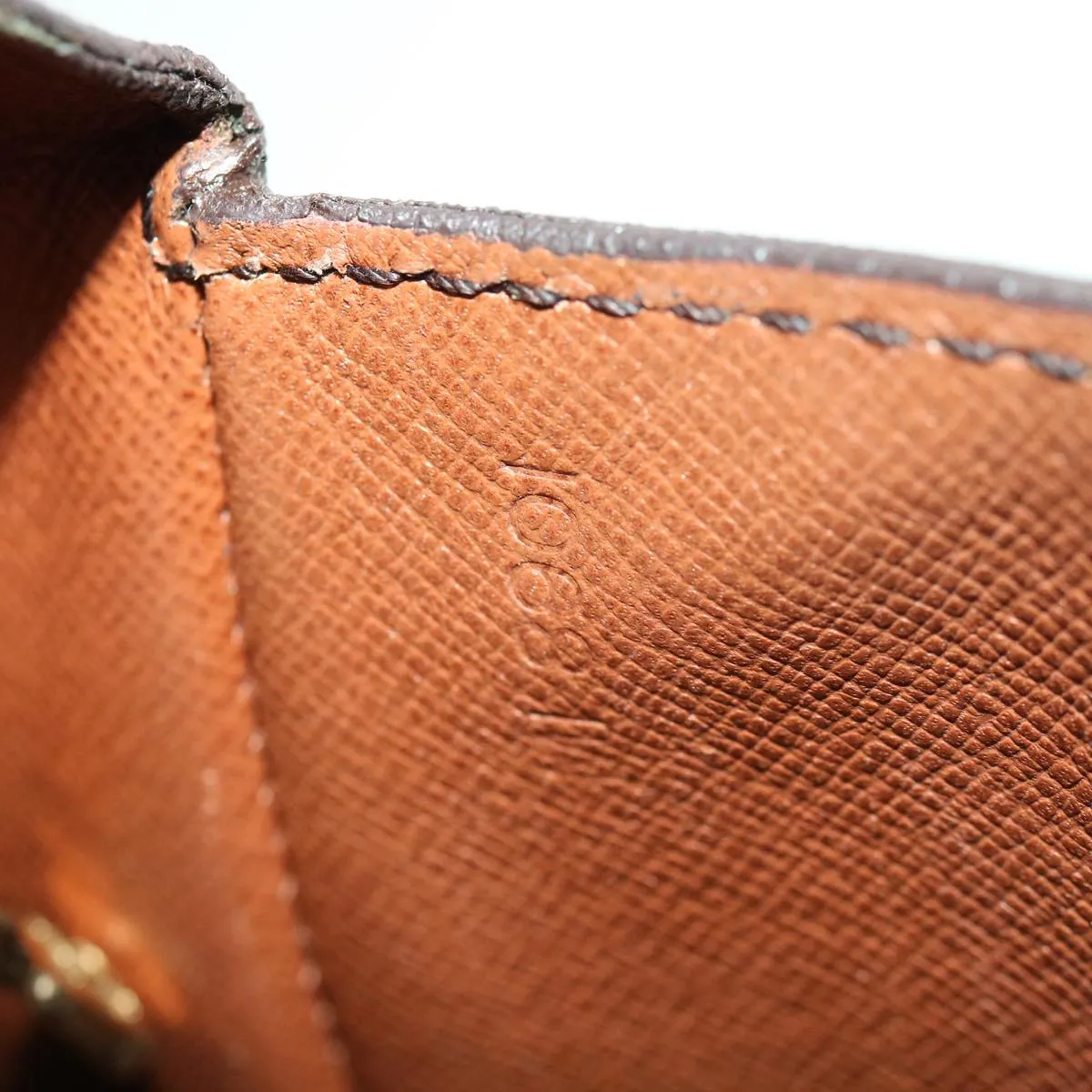 LOUIS VUITTON Monogram Saint Cloud MM Shoulder Bag M51243 LV 39302
