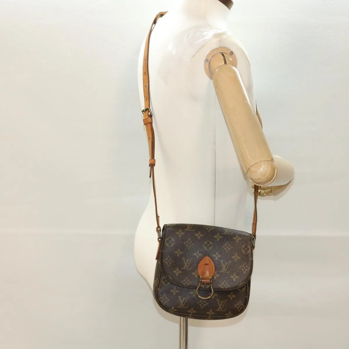 LOUIS VUITTON Monogram Saint Cloud MM Shoulder Bag M51243 LV 40144