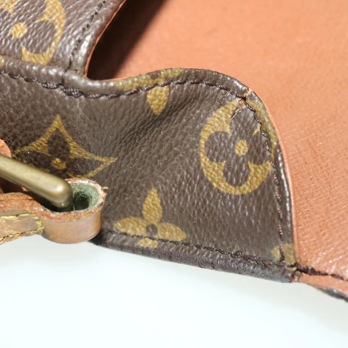 LOUIS VUITTON Monogram Saint Cloud MM Shoulder Bag M51243 LV 40144