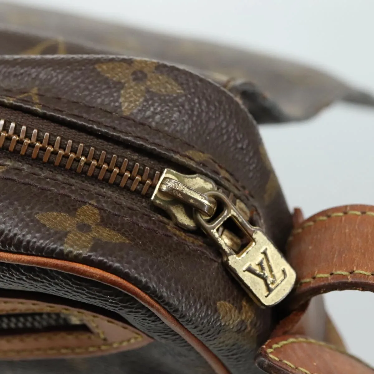 LOUIS VUITTON Monogram Saint Germain Shoulder Bag M51207 LV 107142