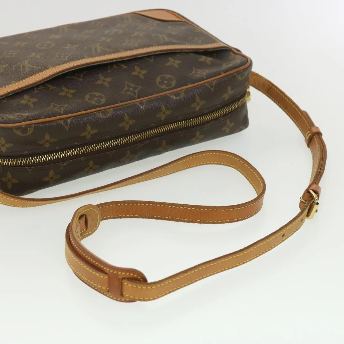 LOUIS VUITTON Monogram Trocadero 30 Shoulder Bag M51272 LV 38434