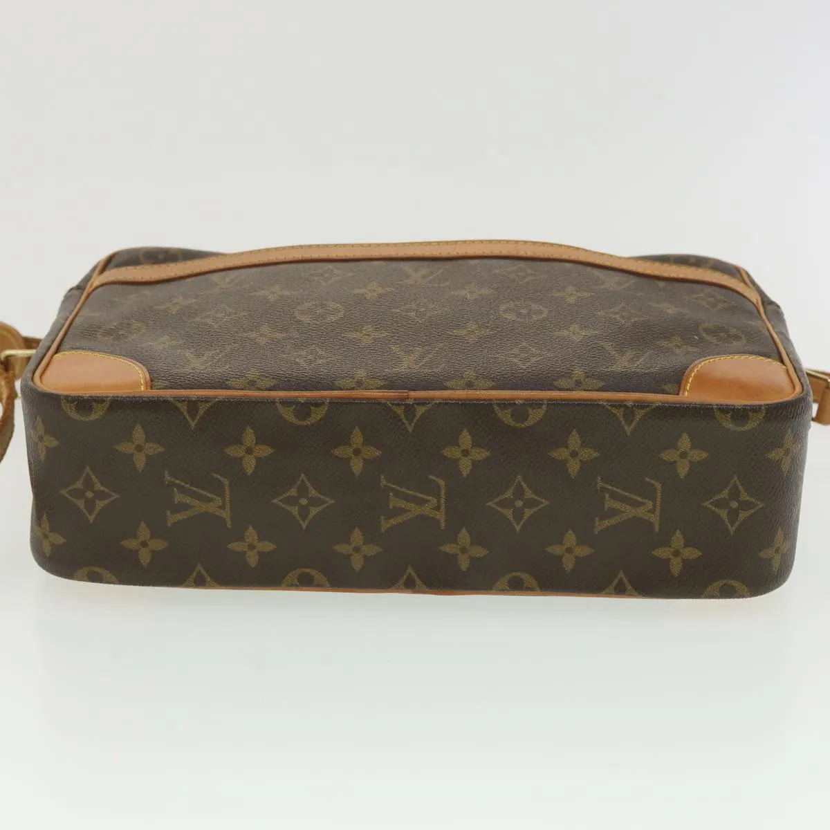 LOUIS VUITTON Monogram Trocadero 30 Shoulder Bag M51272 LV 38434