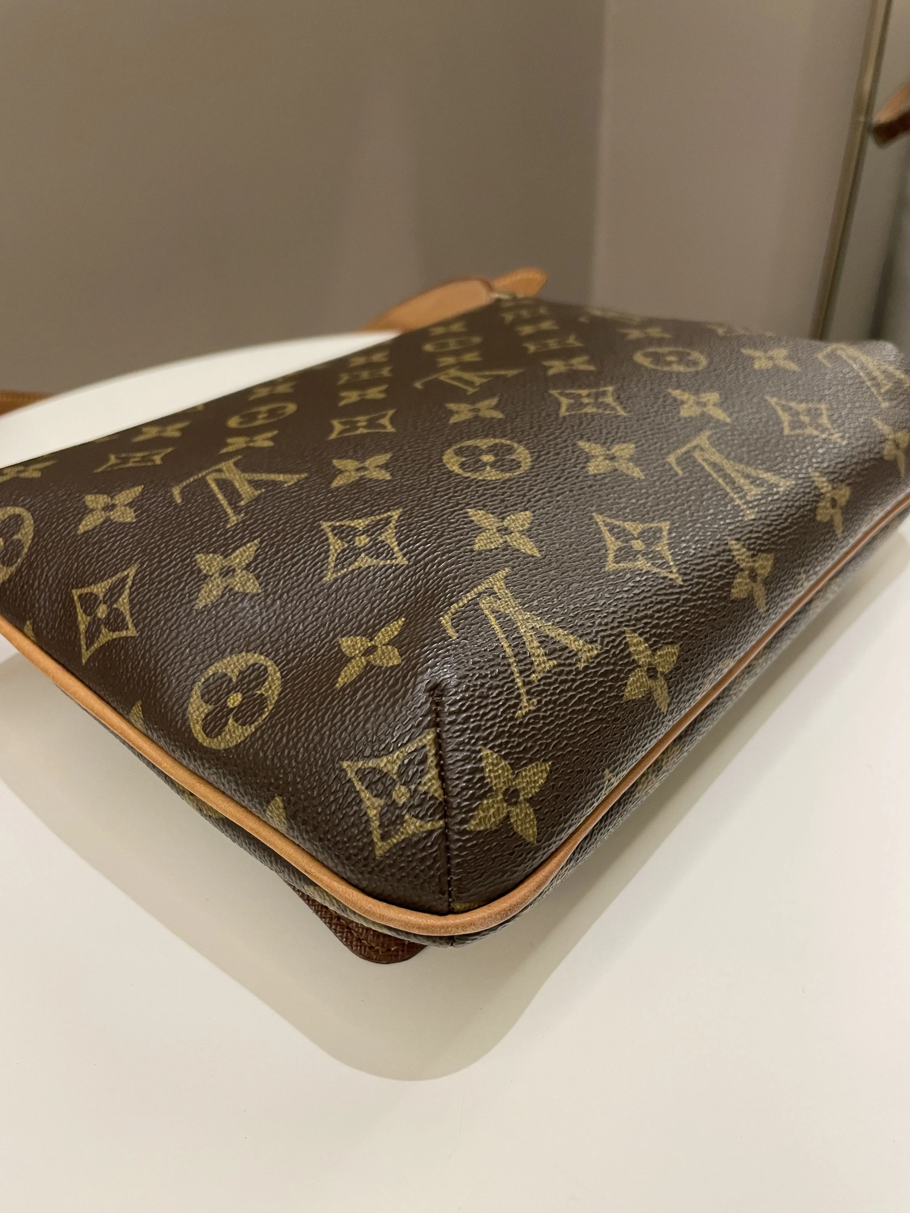Louis Vuitton Musette Tango Shoulder Bag Monogram