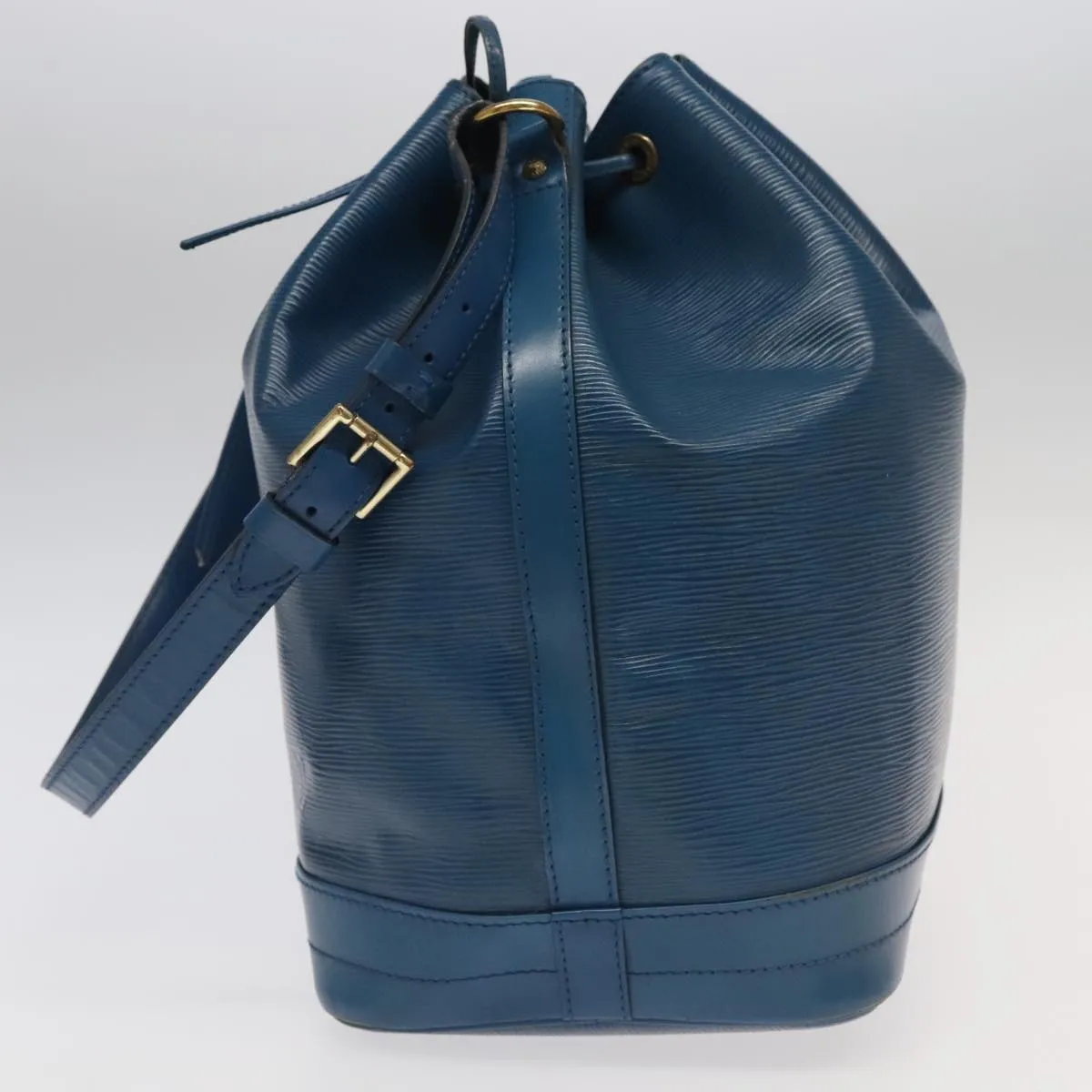 Louis Vuitton Noe Blue Leather Shoulder Bag