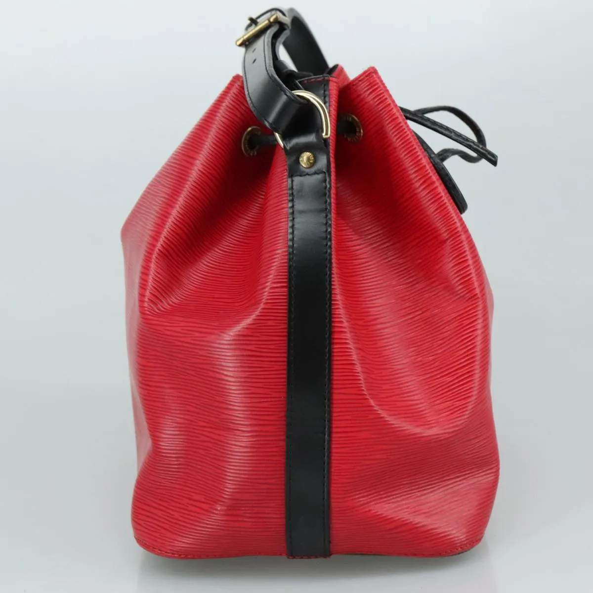 Louis Vuitton Noe Red Leather Shoulder Bag