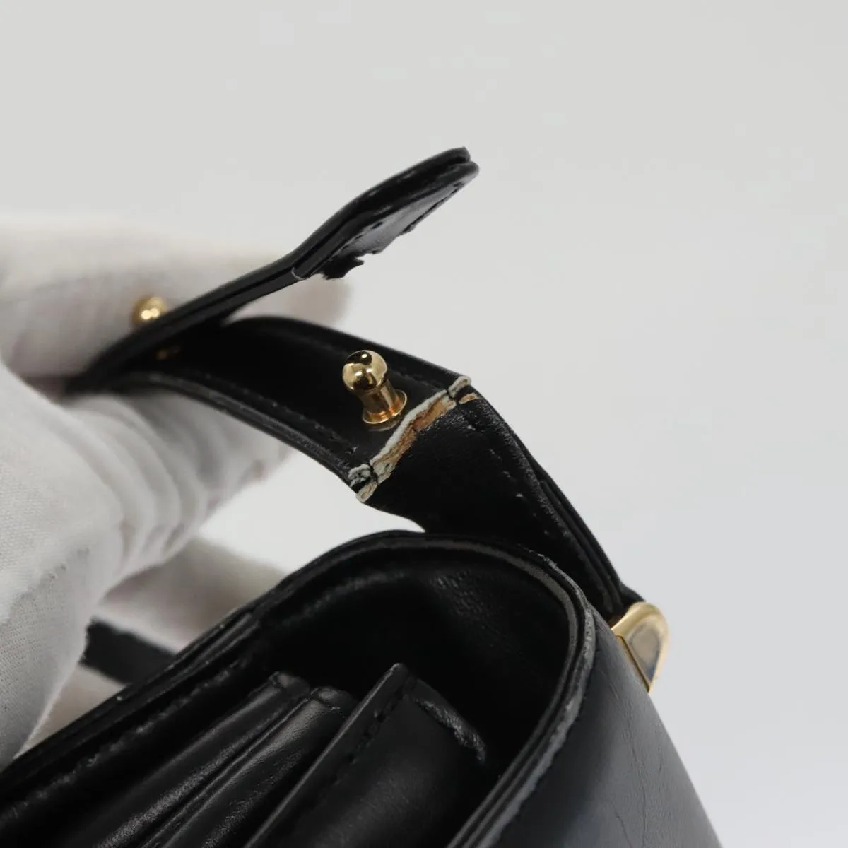 LOUIS VUITTON Opera Line Delph Shoulder Bag Leather Black M63932 LV 105118