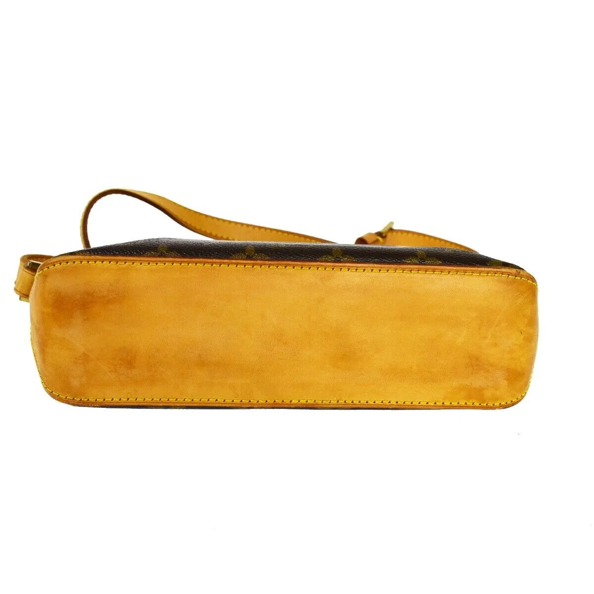 Louis Vuitton Trotteur  Canvas Shoulder Bag ()