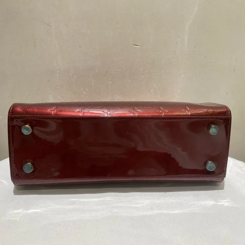 Louis Vuitton Vernis Patent Leather Shoulder Bag in Burgundy - Medium Size
