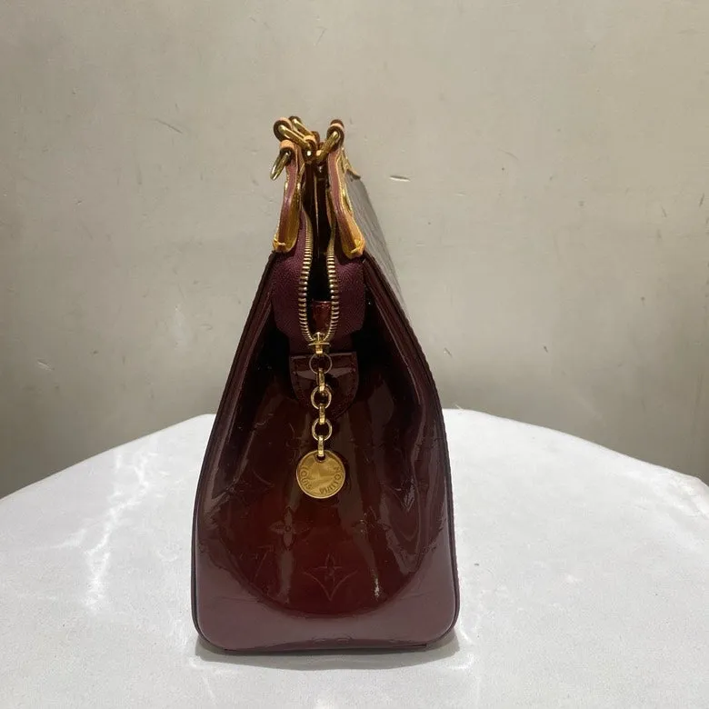 Louis Vuitton Vernis Patent Leather Shoulder Bag in Burgundy - Medium Size