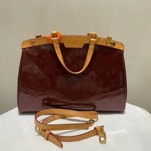 Louis Vuitton Vernis Patent Leather Shoulder Bag in Burgundy - Medium Size