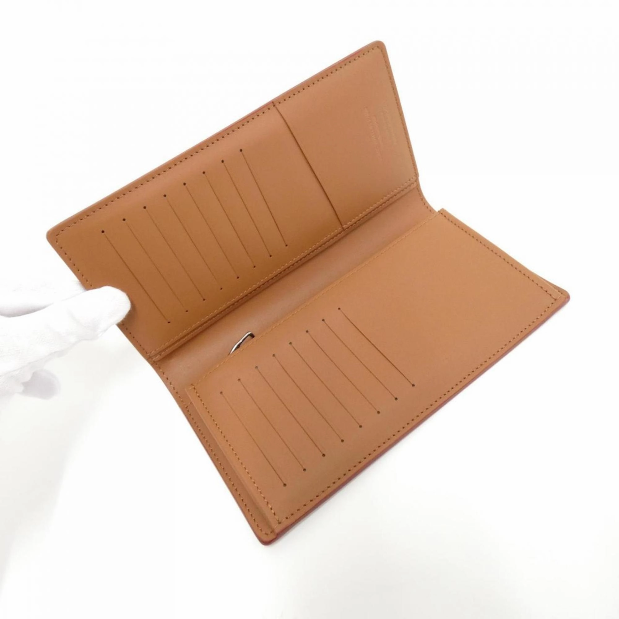 Louis Vuitton Leather Long Wallet (Bi-Fold) (Pre-Owned)
