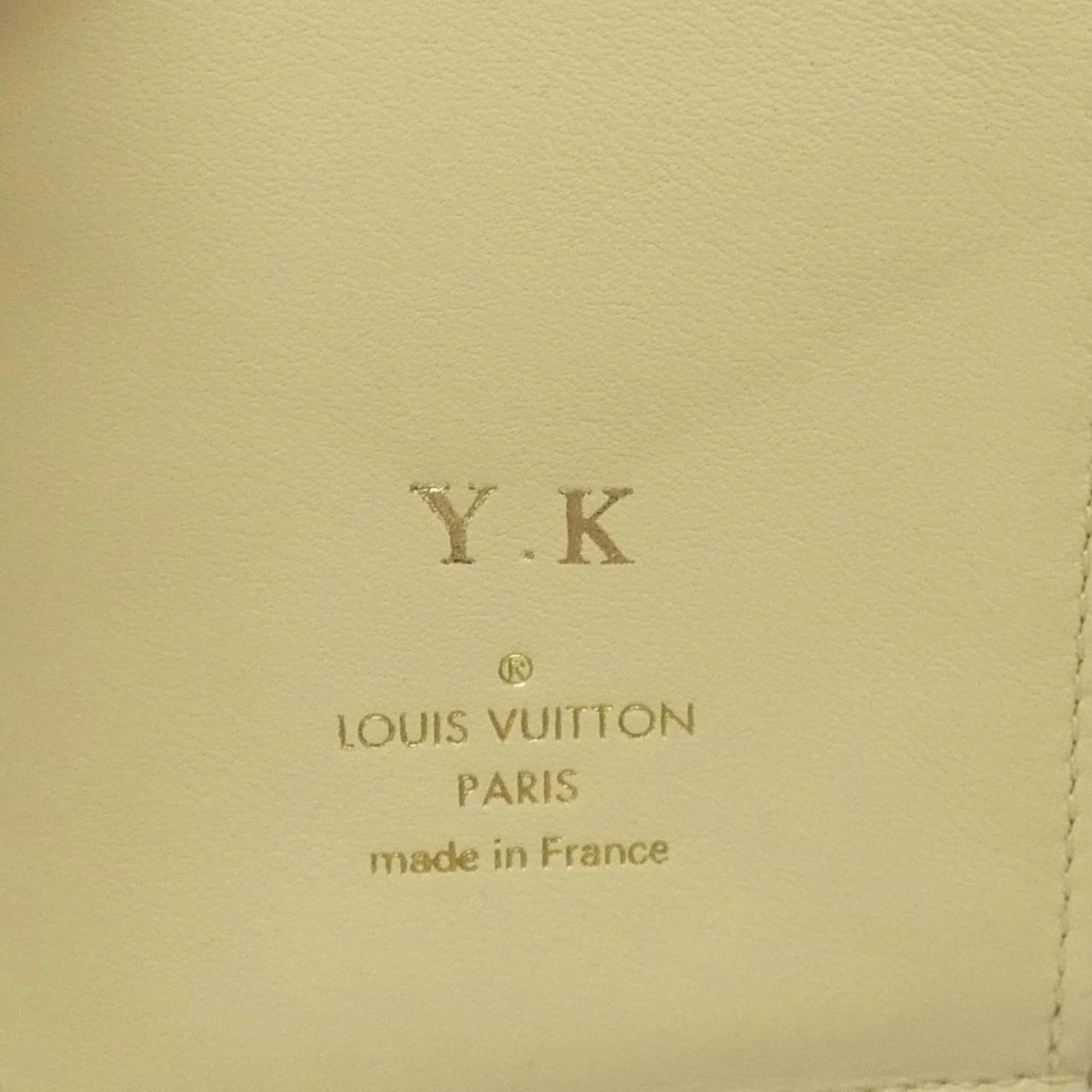 Louis Vuitton Leather Wallet (Bi-Fold) (Pre-Owned)