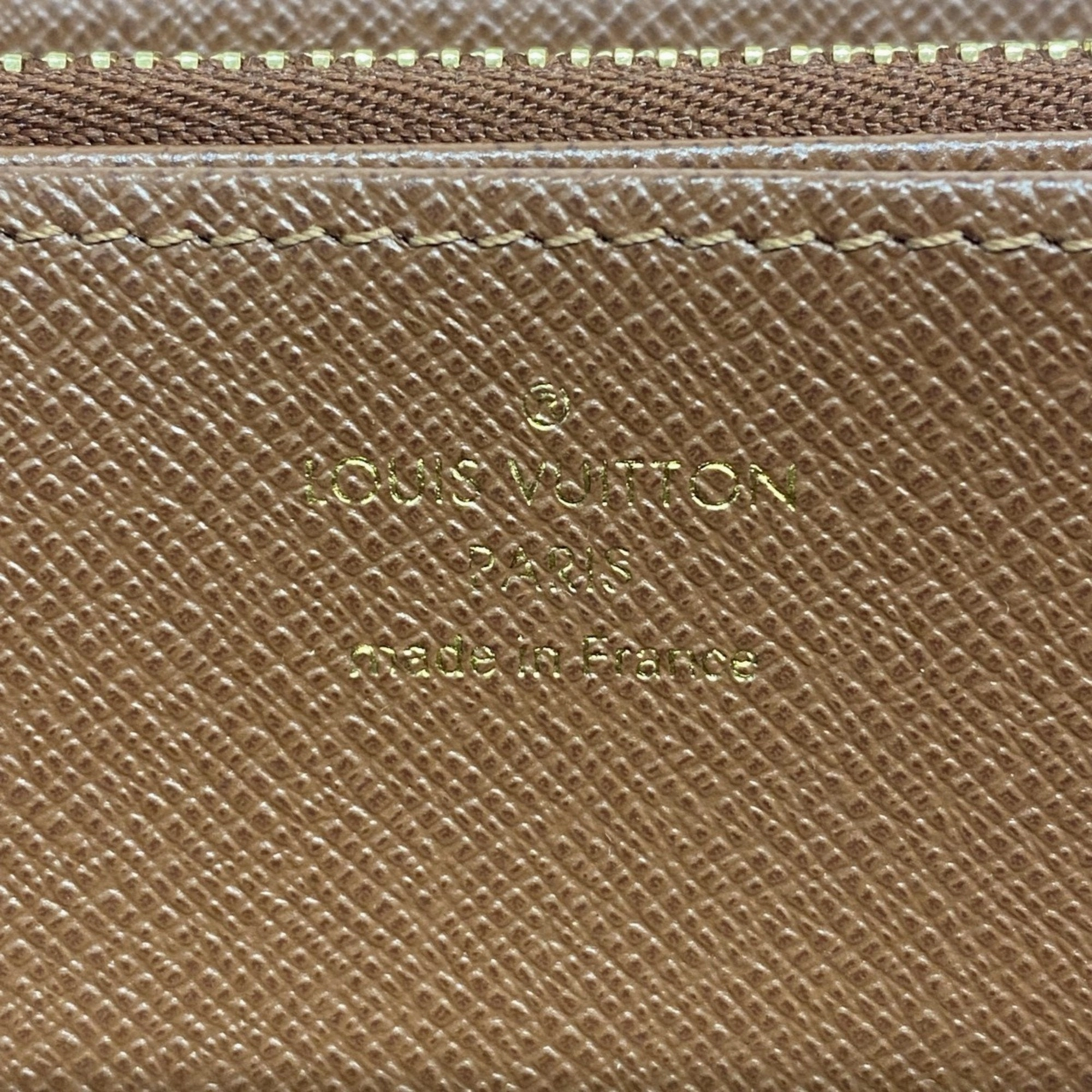 Louis Vuitton Long Wallet (Bi-Fold) (Pre-Owned)
