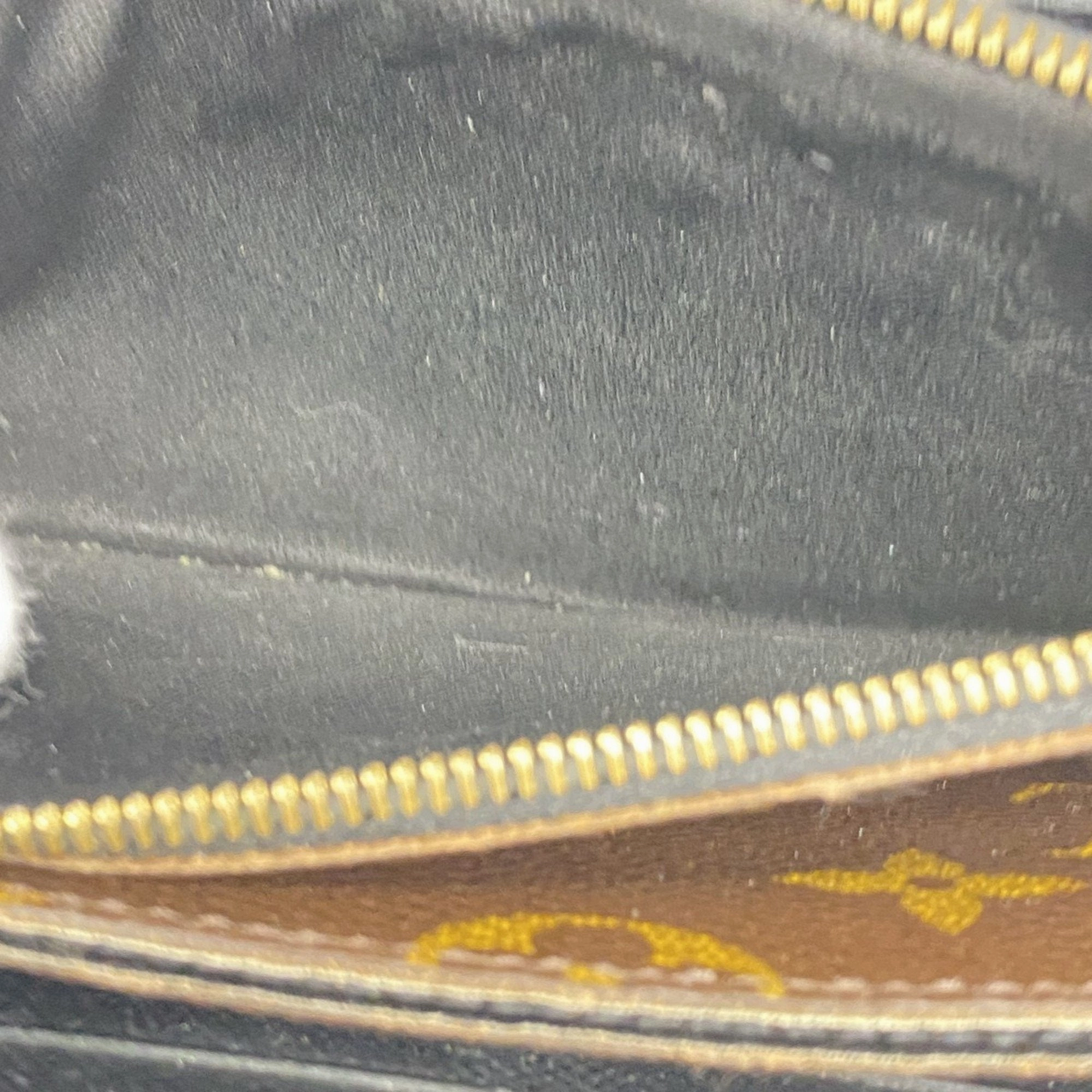 Louis Vuitton Noir Long Wallet (Bi-Fold) (Pre-Owned)