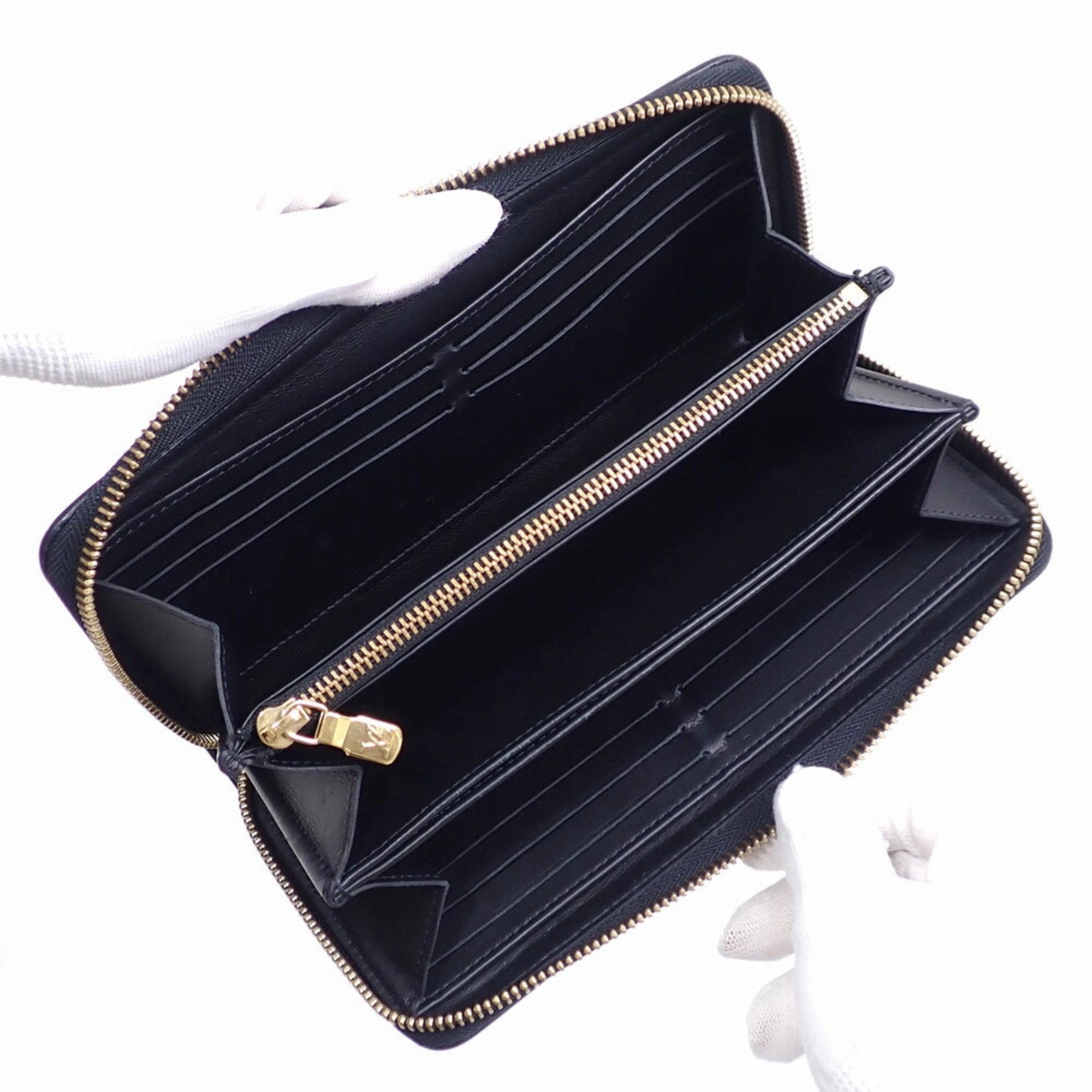 Louis Vuitton Noir Long Wallet (Bi-Fold) (Pre-Owned)