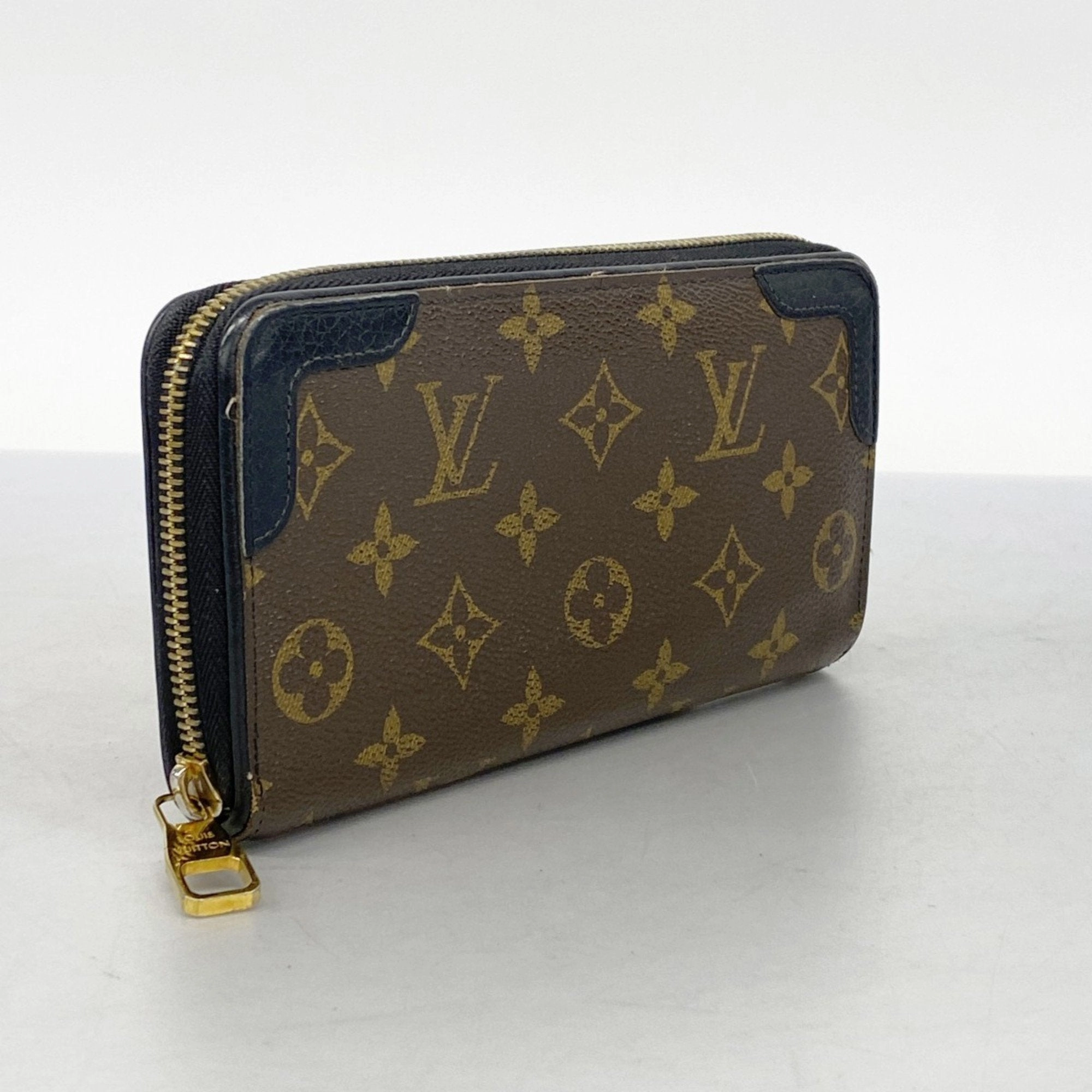 Louis Vuitton Noir Long Wallet (Bi-Fold) (Pre-Owned)