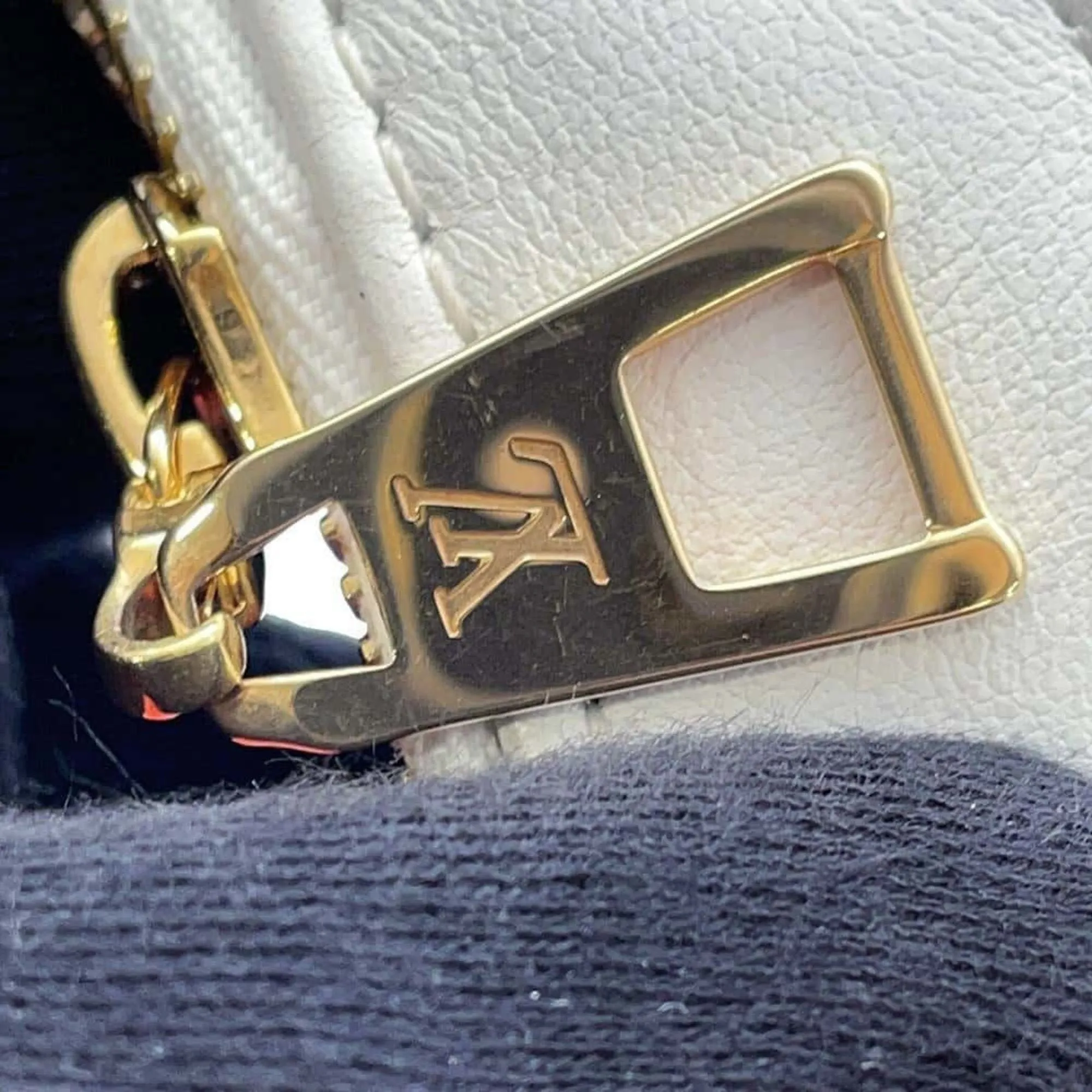 LV Cles Shoulder Bag White Leather