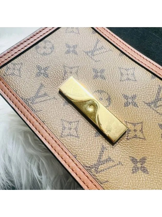 m44580 Mini Dauphine shoulder bag or cross