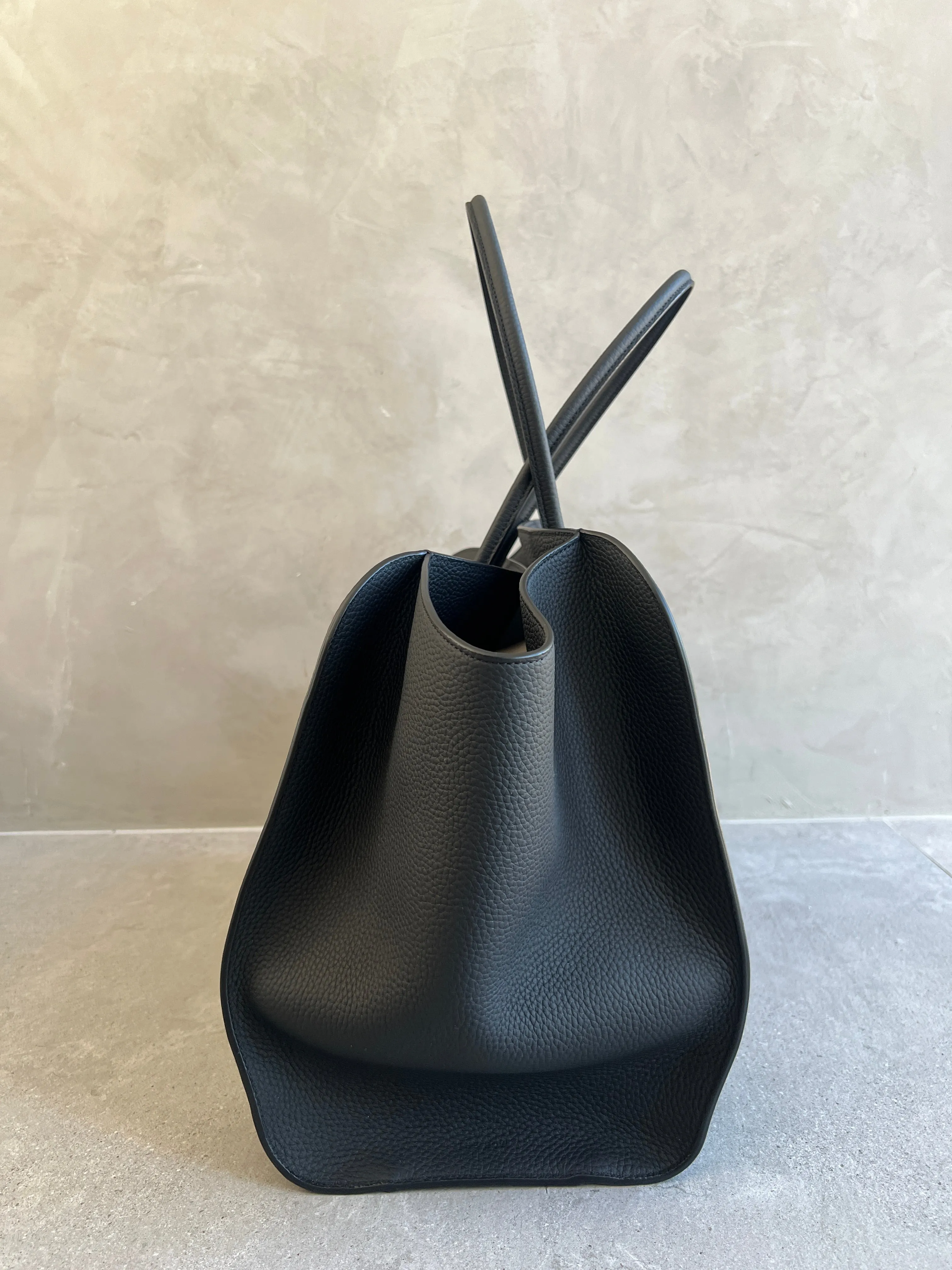 Marlo Tote, Grained, Black