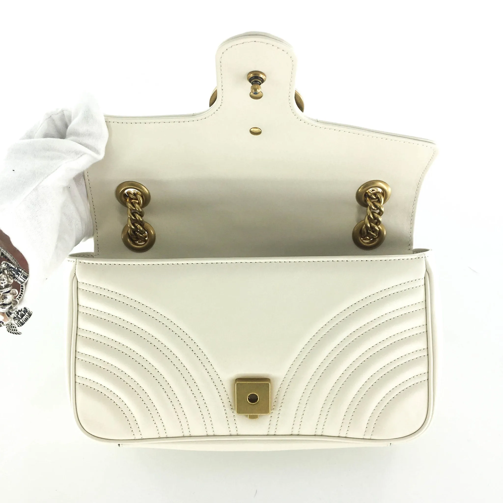 Marmont Matelasse Small Shoulder Bag in White