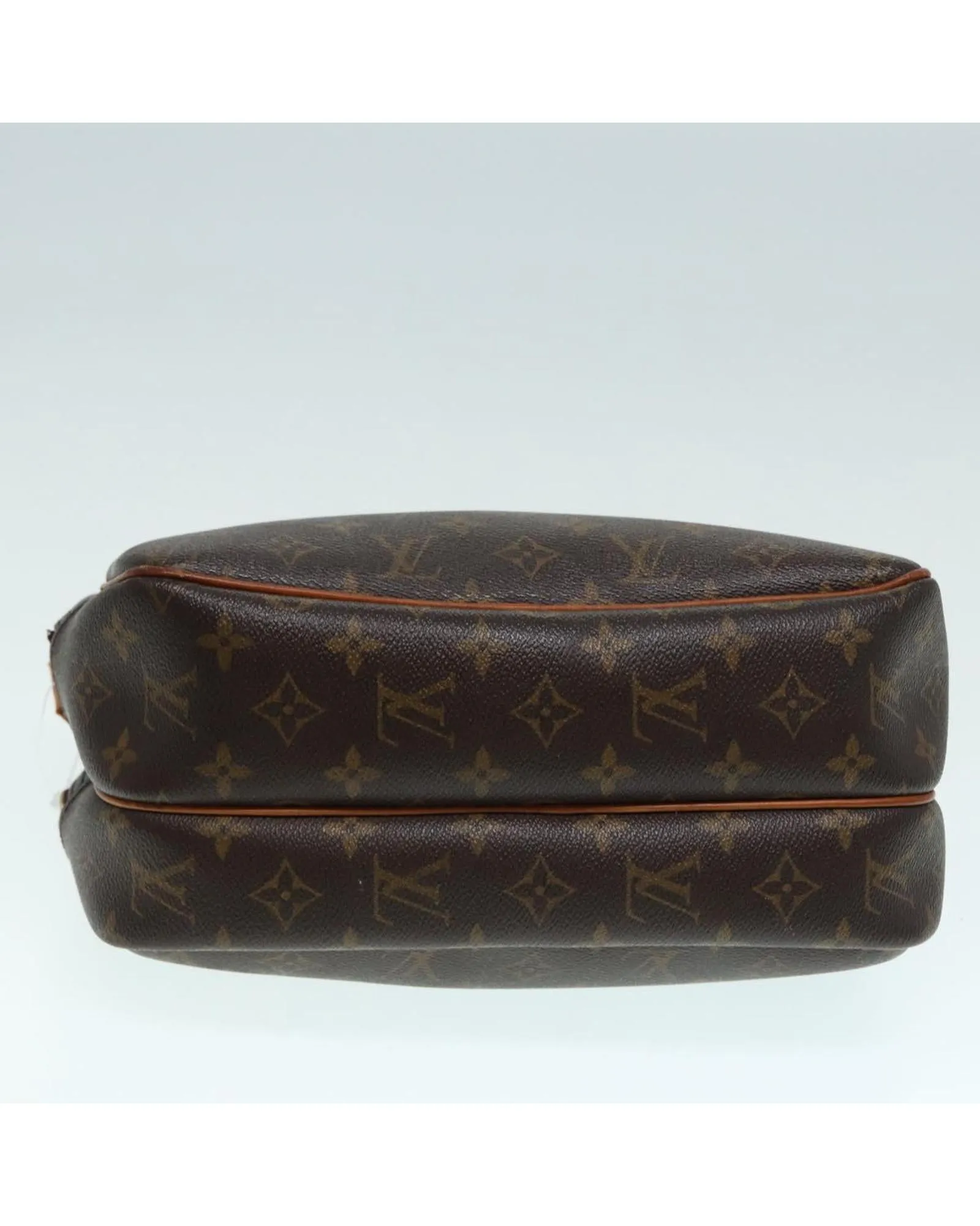 Monogram Canvas Pochette Shoulder Bag M51873