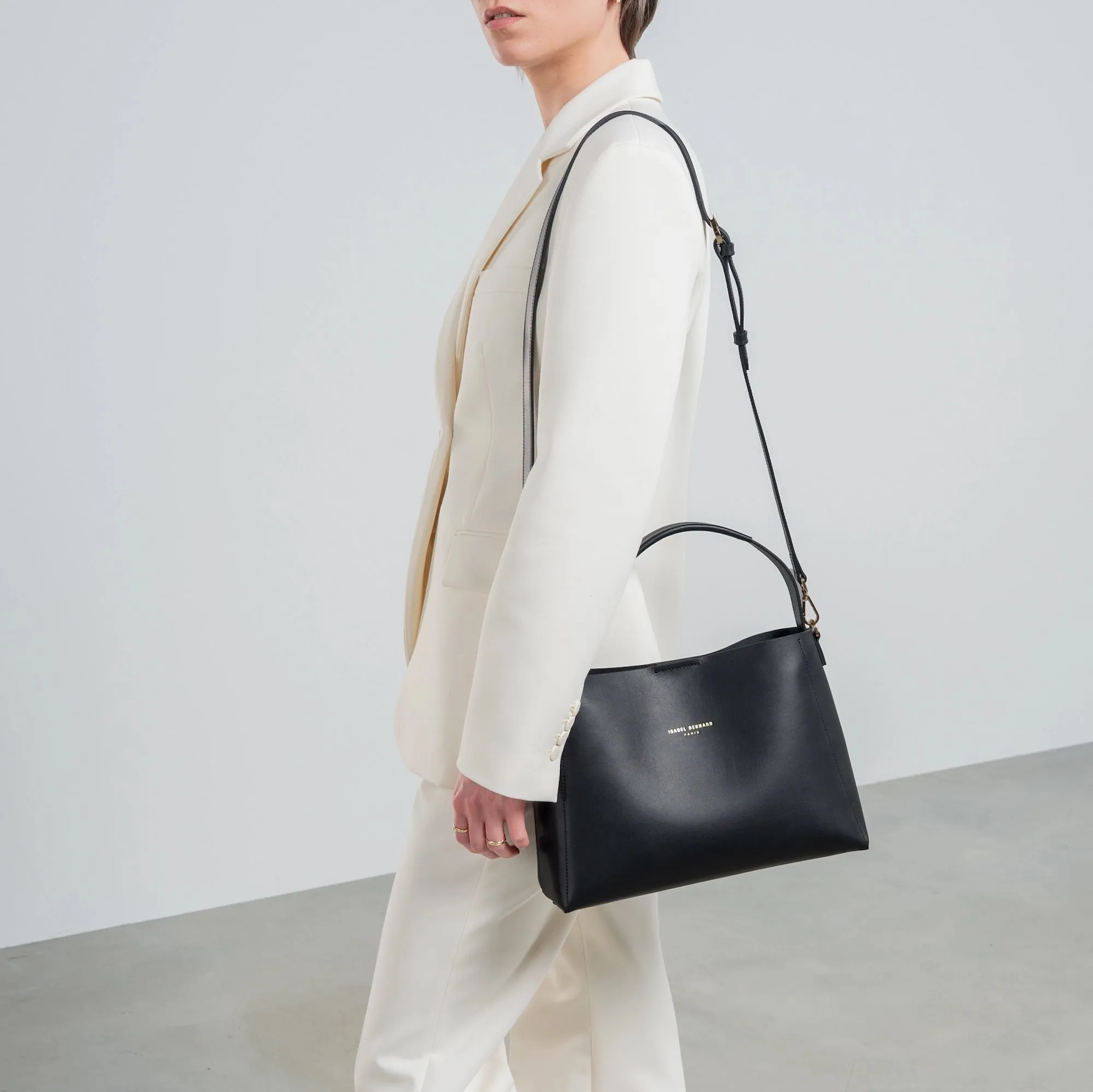 Montmartre Batrice black vegetable tanned leather handbag