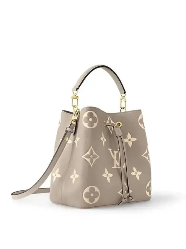 Neonoe MM Shoulder Bag Cream