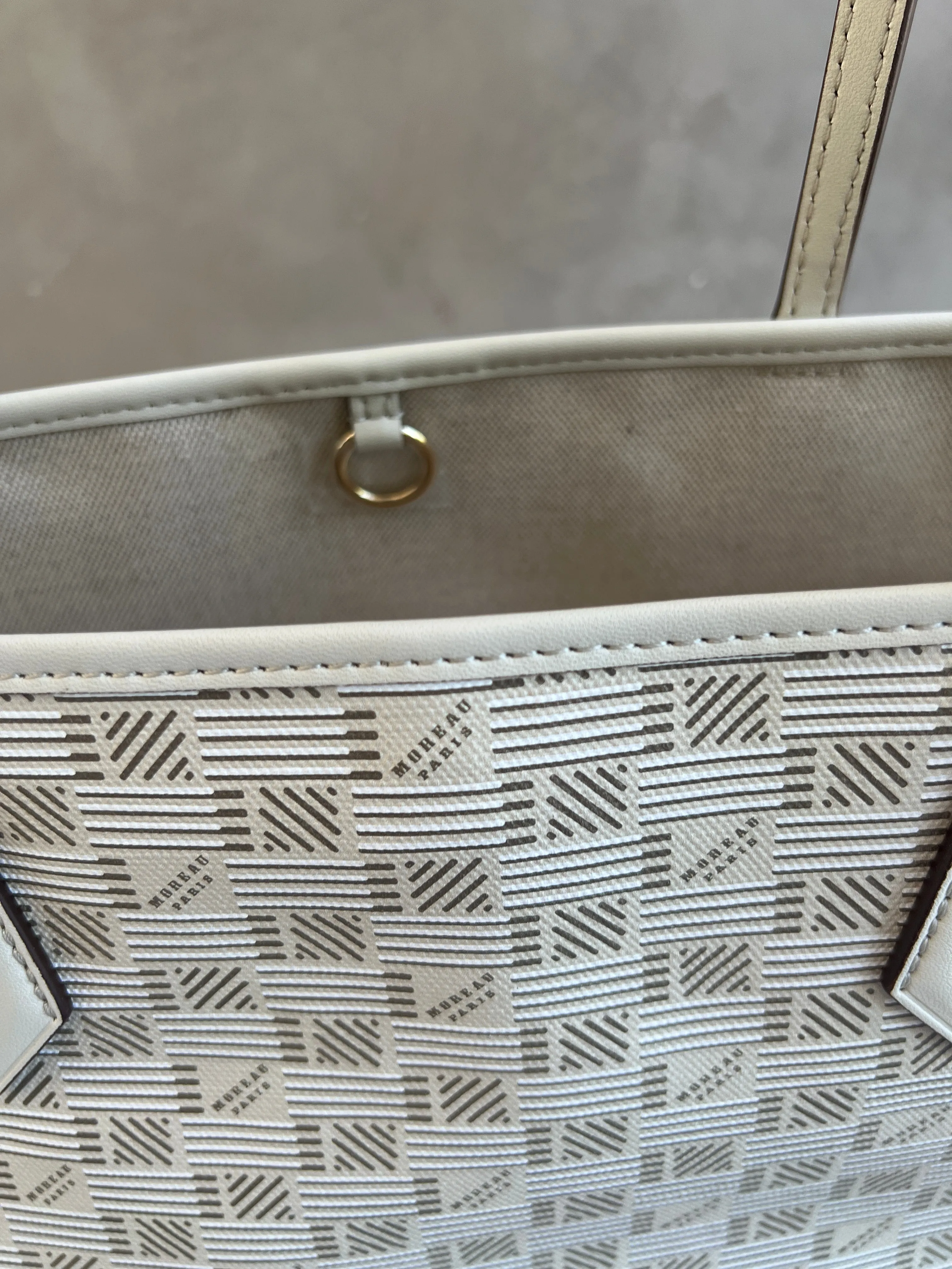 NEW Saint Tropez Open Tote GM, Champagne