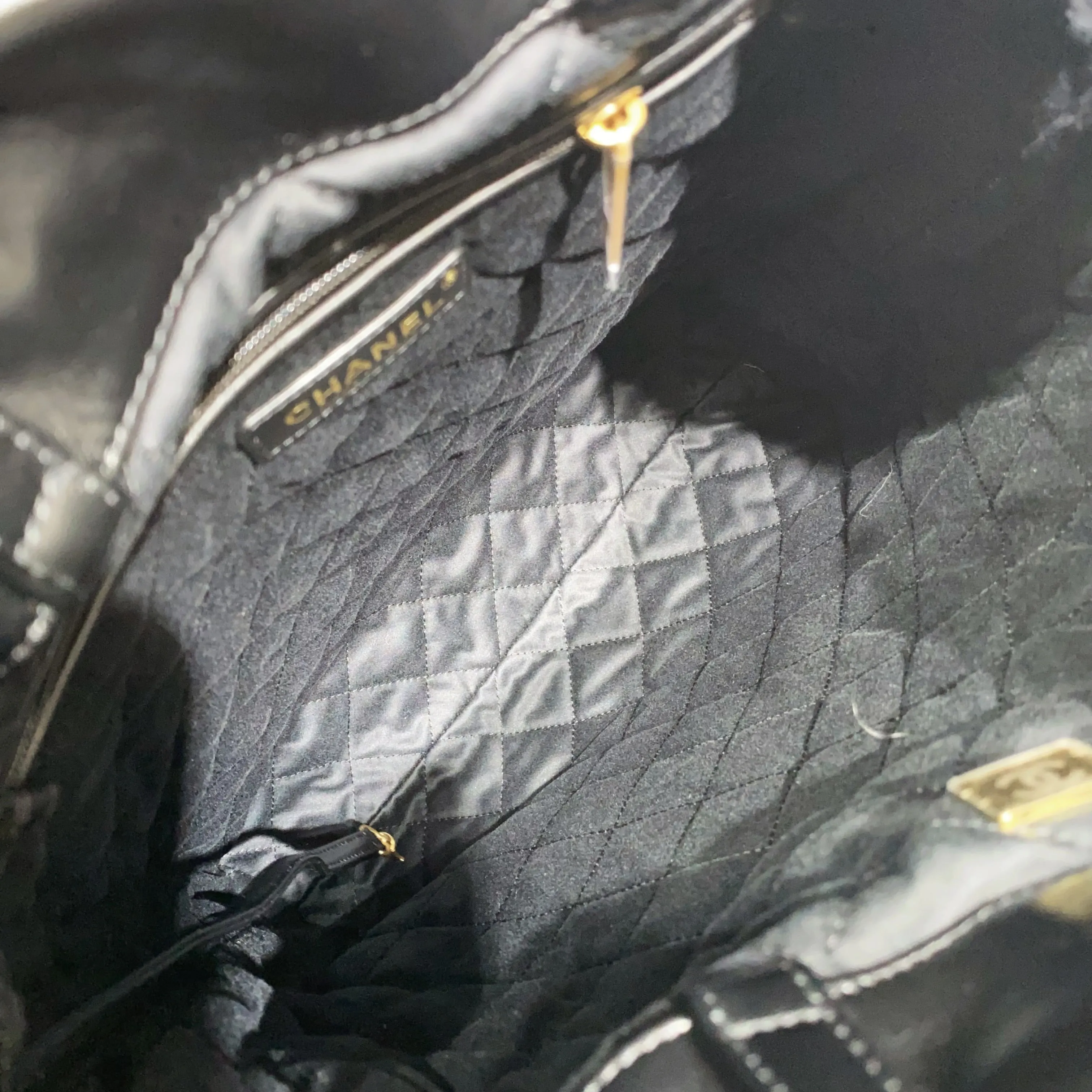 No.4285-Chanel Small 22 Backpack (Brand New / )