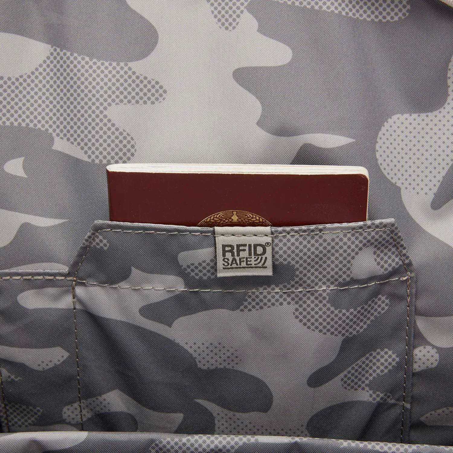 Pacsafe Go 25L Backpack