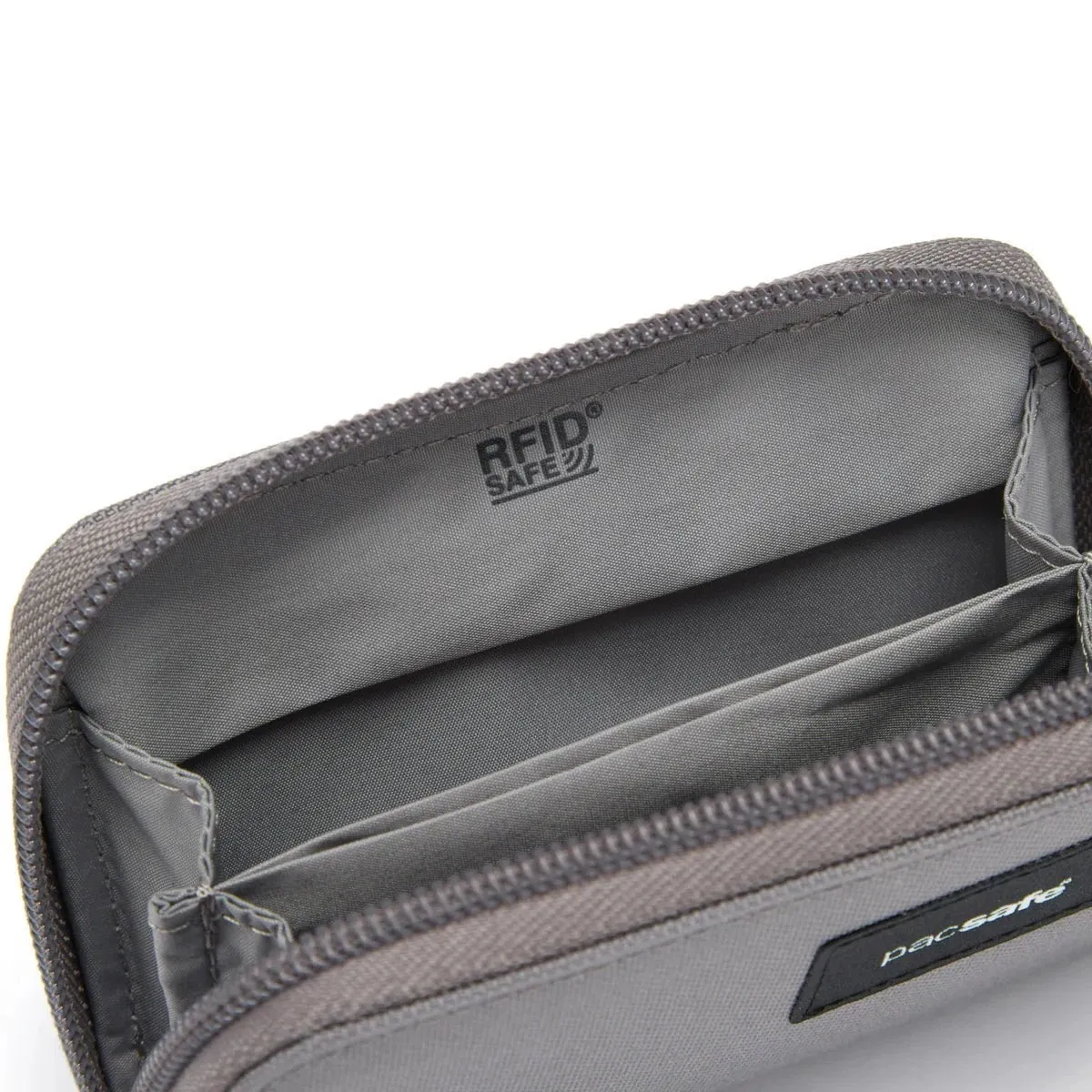 Pacsafe RFIDsafe RFID Blocking Card Wallet