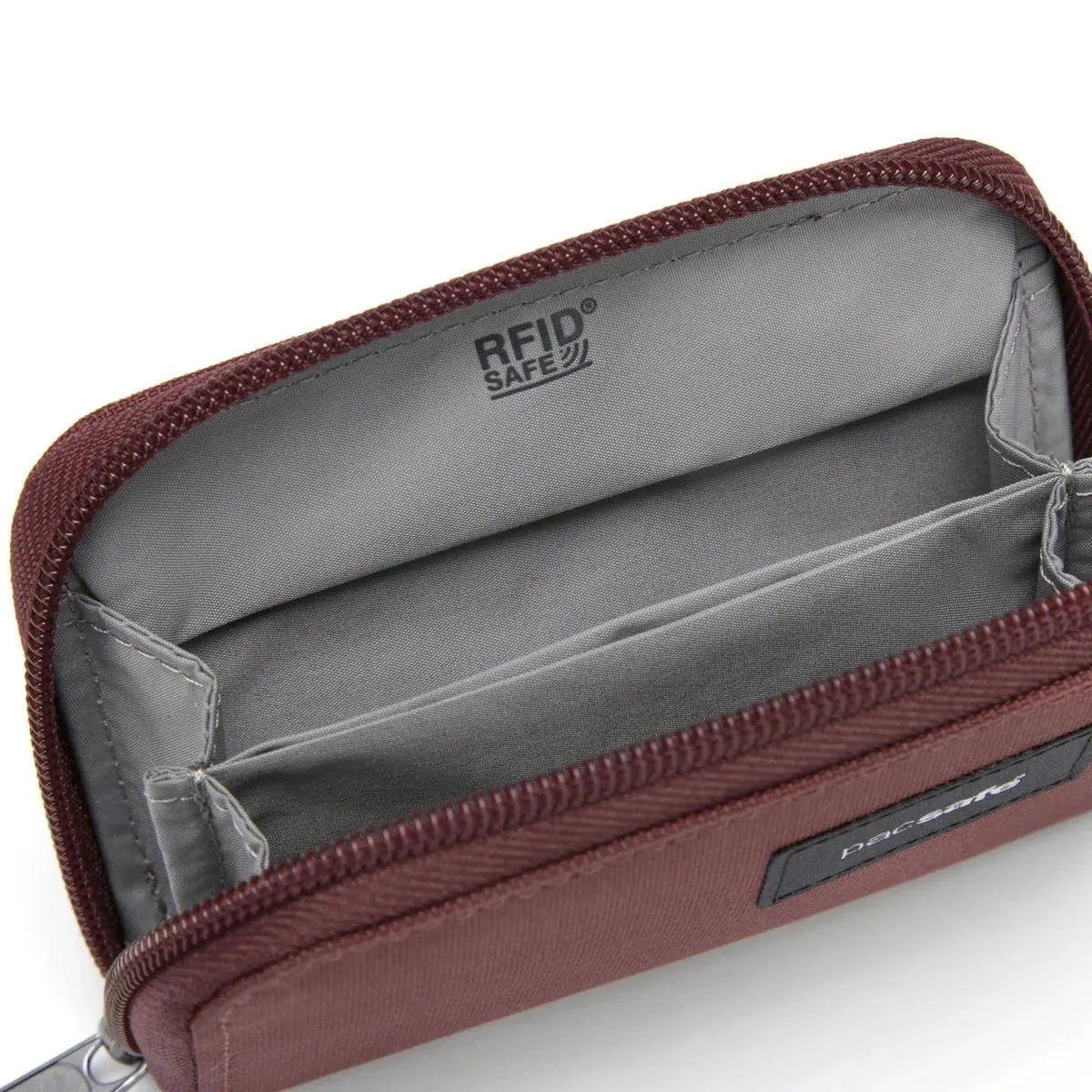 Pacsafe RFIDsafe RFID Blocking Card Wallet