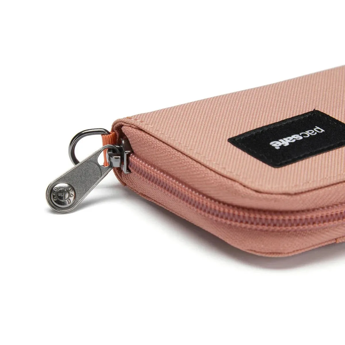 Pacsafe RFIDsafe RFID Blocking Card Wallet